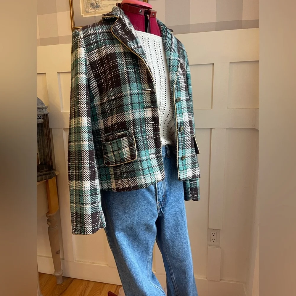 LAST CALL! Coco & Tashi Plaid Women's Jacket with Embroidered Crest - Picture 7 of 14